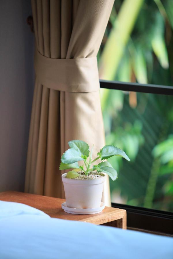 In My Place Cafotel Khlong Thom Exteriér fotografie