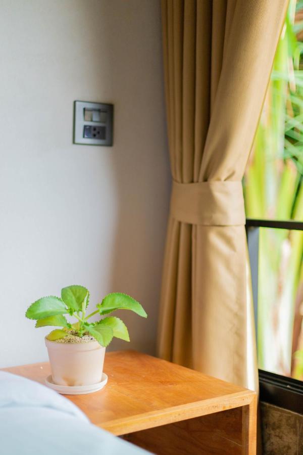 In My Place Cafotel Khlong Thom Exteriér fotografie